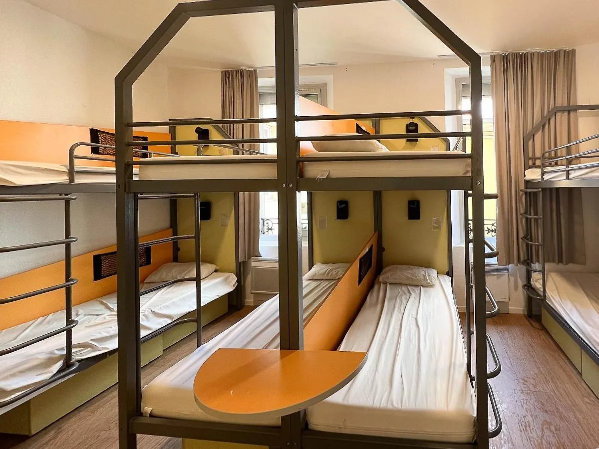 Auberge De Jeunesse Hi Nice Les Camelias Hostel Γαλλία