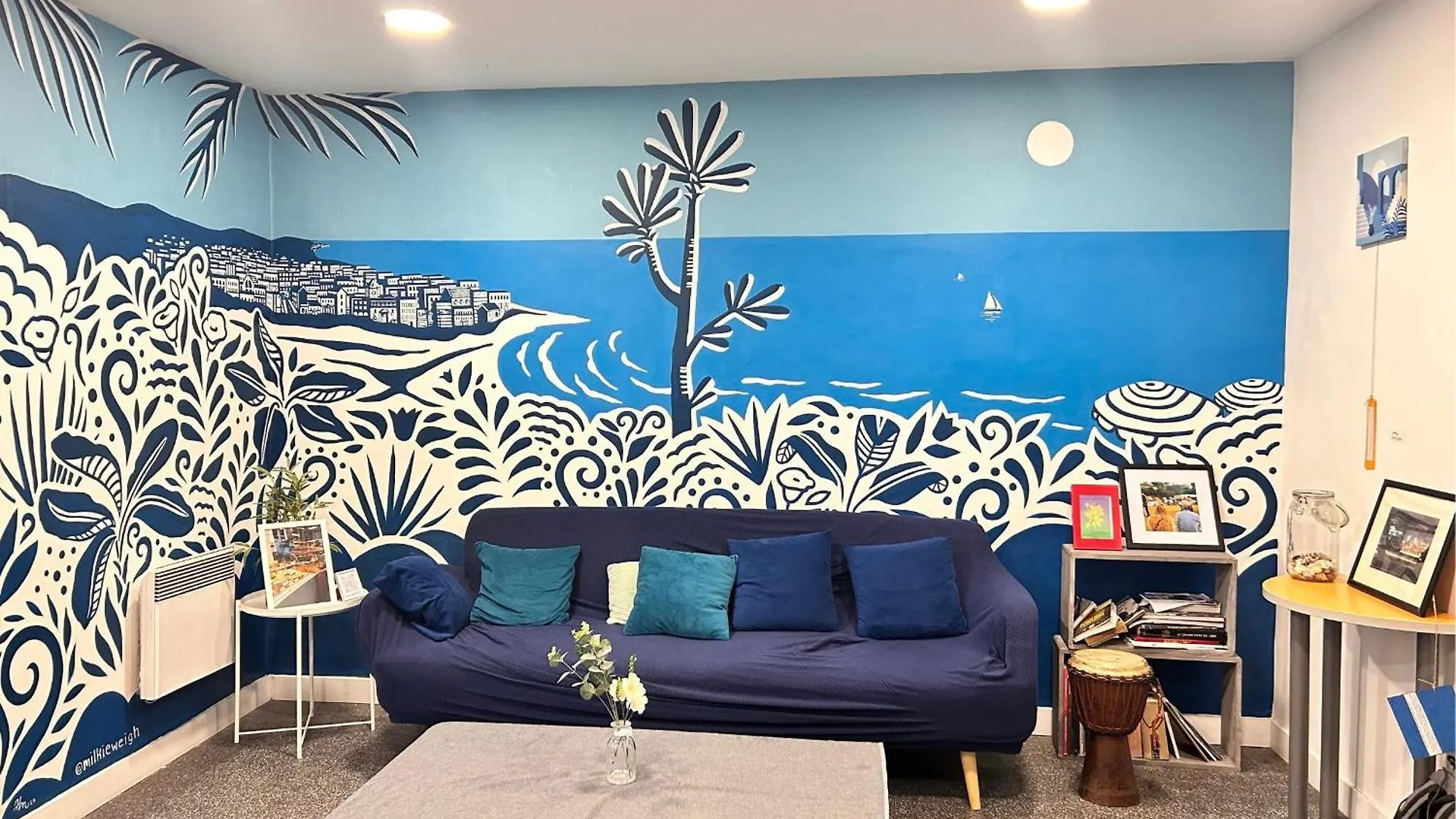 Auberge De Jeunesse Hi Nice Les Camelias 0*,  France