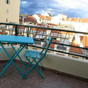 Apartment In Rue Halevy, Nizza